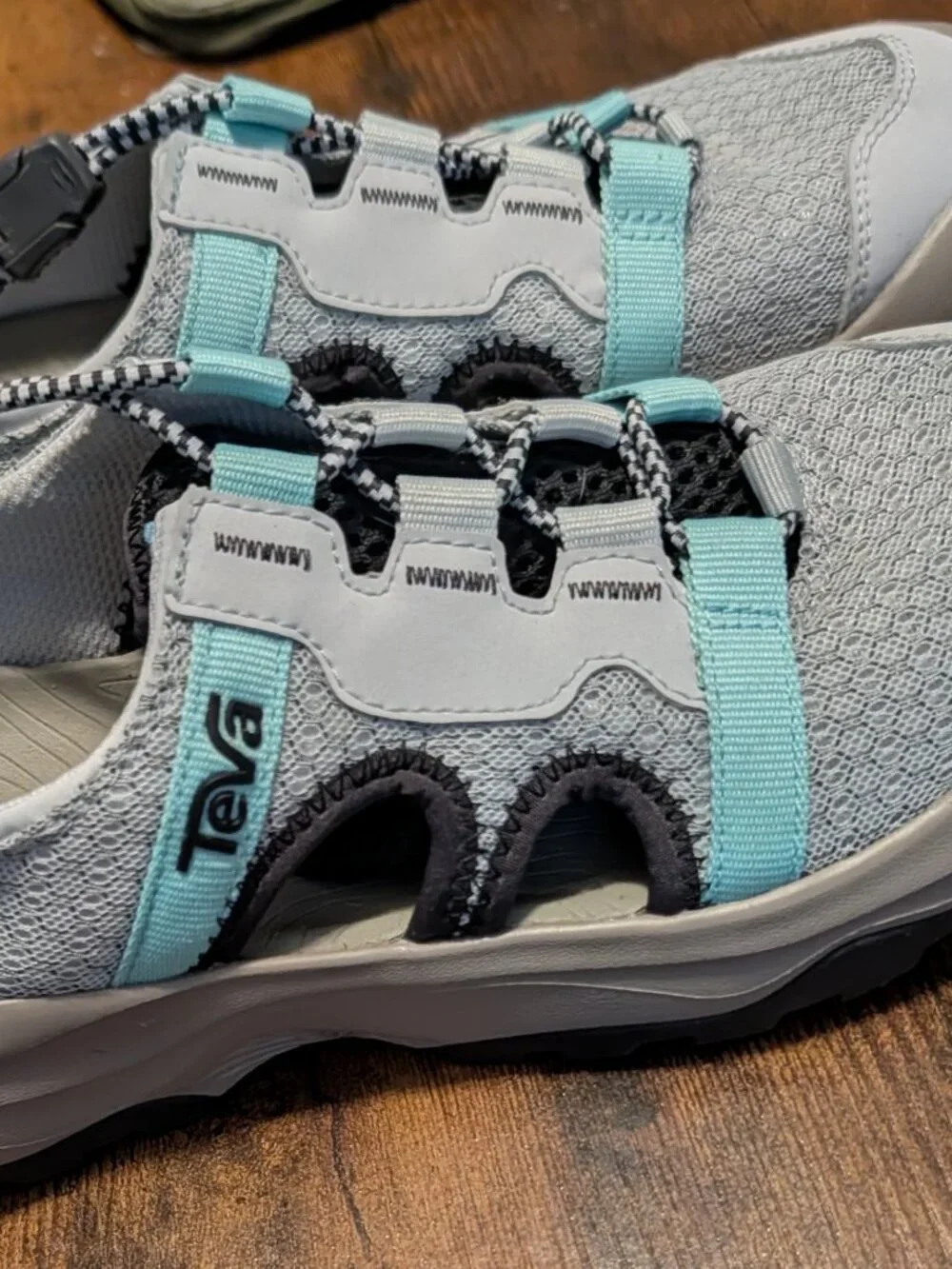 Teva Outflow Universal Water Sandal Women's 6